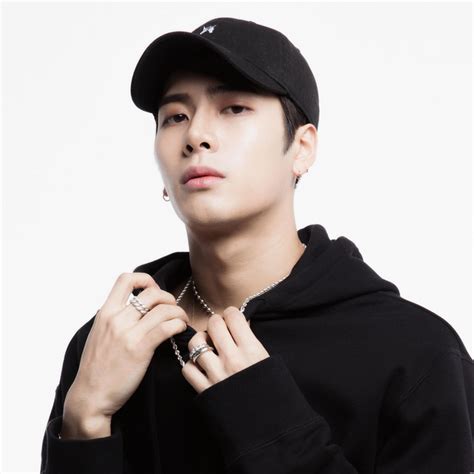 Delving into the Mind of a Magician: Jackson Wang's Setliat Revealed